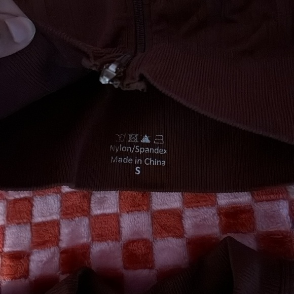 Crop Top jacket and short sleeve jacket. - Picture 5 of 6